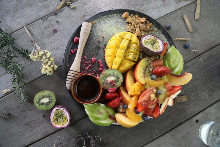 Owoce mango zawierają wiele składników niezbędnych dla zdrowia